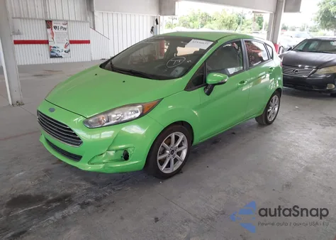 2014 Ford Fiesta Se z USA, uszkodzony, nr VIN 3FADP4EJ7EM241585